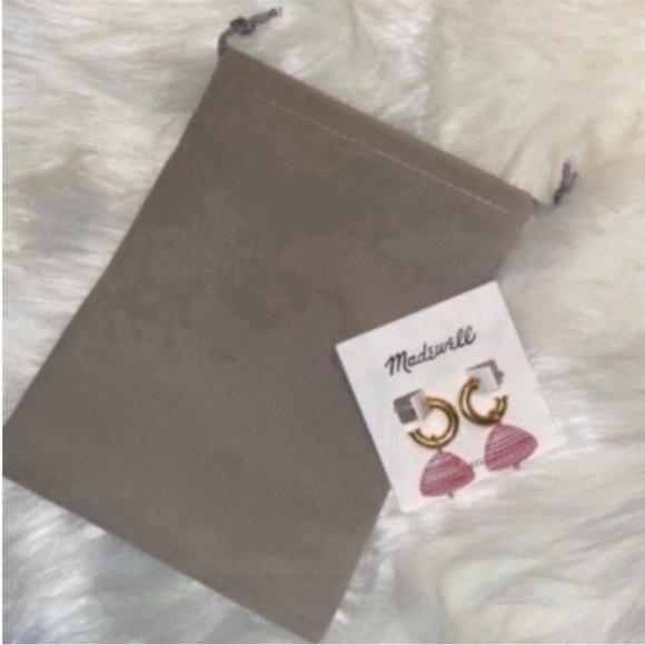 Madewell White Stone Seashell Shell Charm Mini Gold-Tone Hoop Earrings - Picture 8 of 8